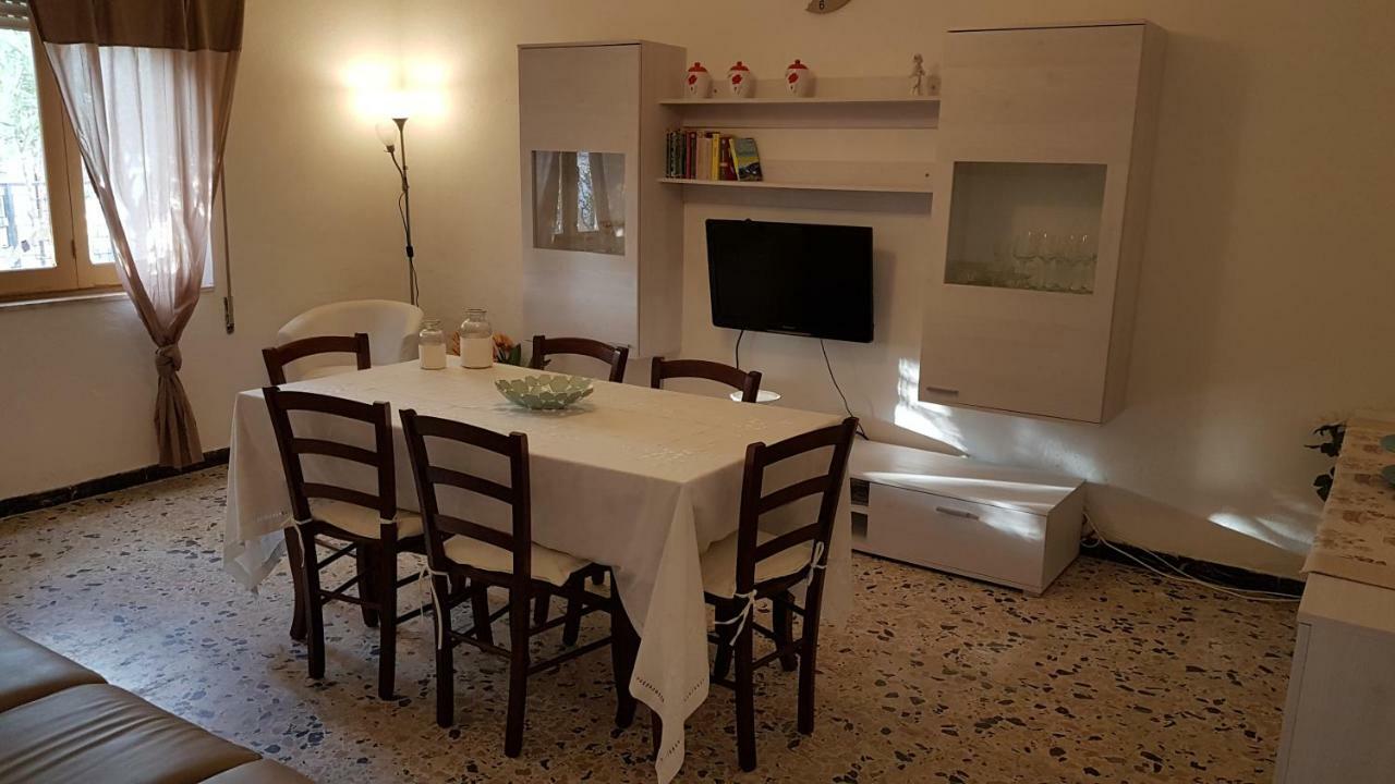 Villa Sul Mare A Chia Domus De Maria Εξωτερικό φωτογραφία